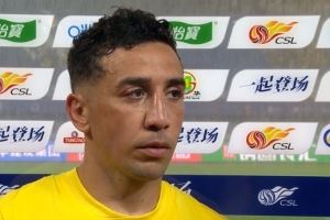 戴维森：赛前知道这是一场困难的比赛，今天缺少运气没取得进球